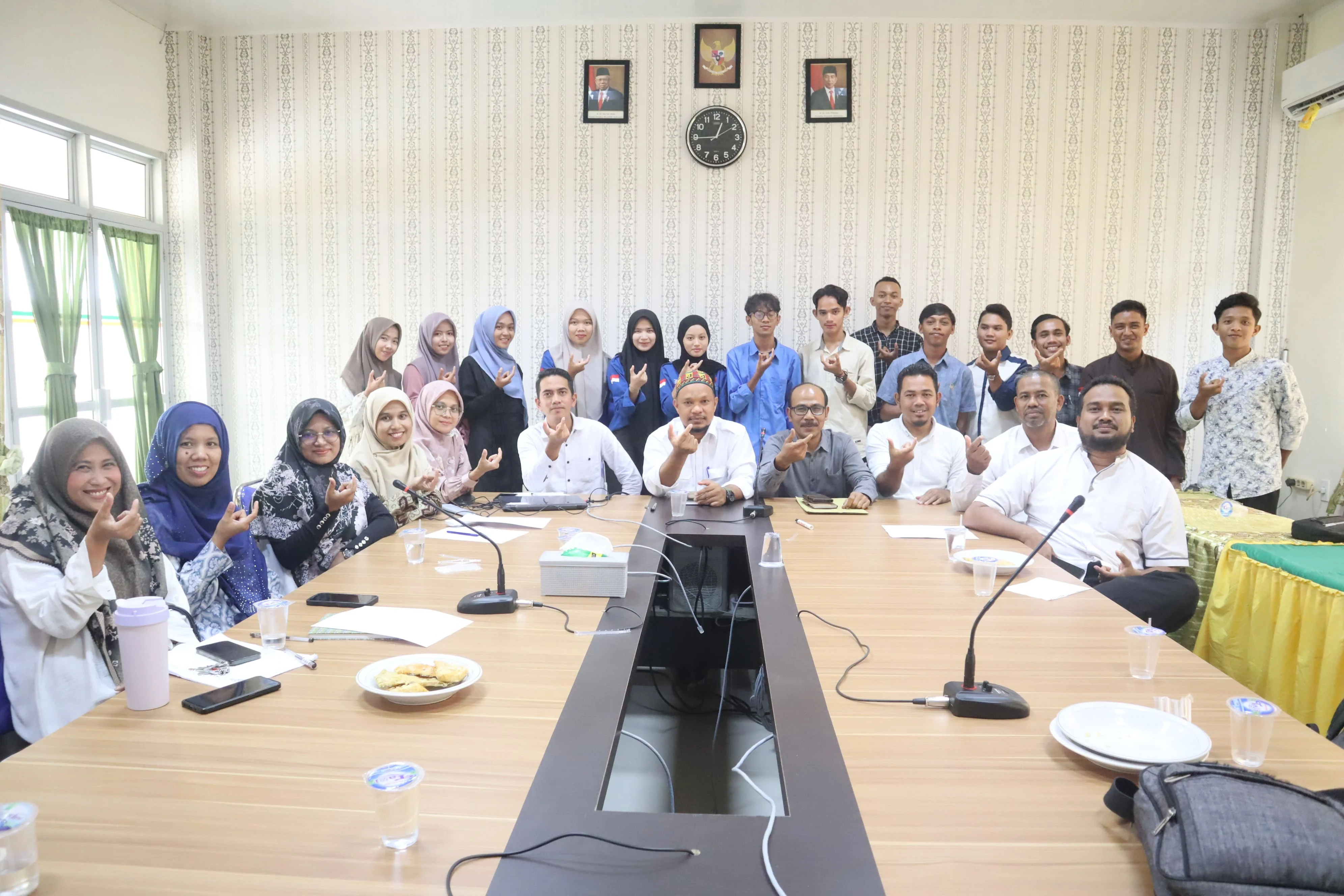 ORMAWA FEBI IAIN Langsa Silaturrahmi dengan Pimpinan Fakultas FEBI Bahas Target Ormawa Tahun 2024